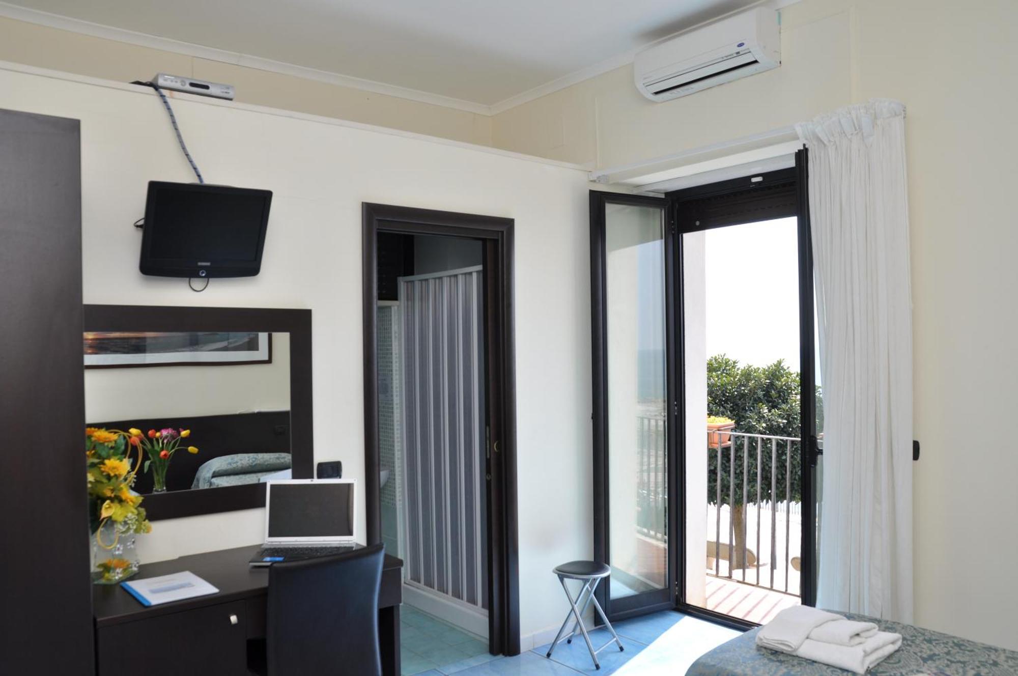 B&B Stella Maris Diamante Bagian luar foto