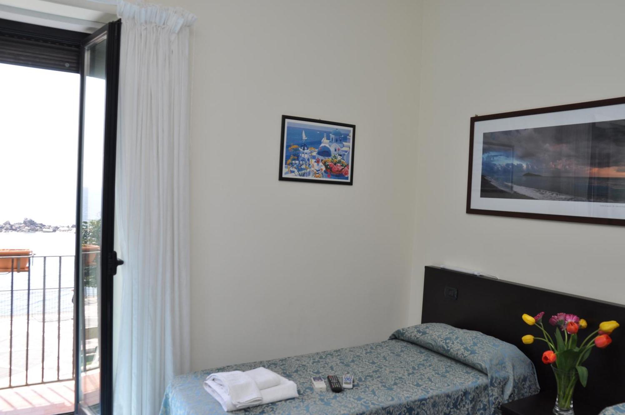 B&B Stella Maris Diamante Bagian luar foto